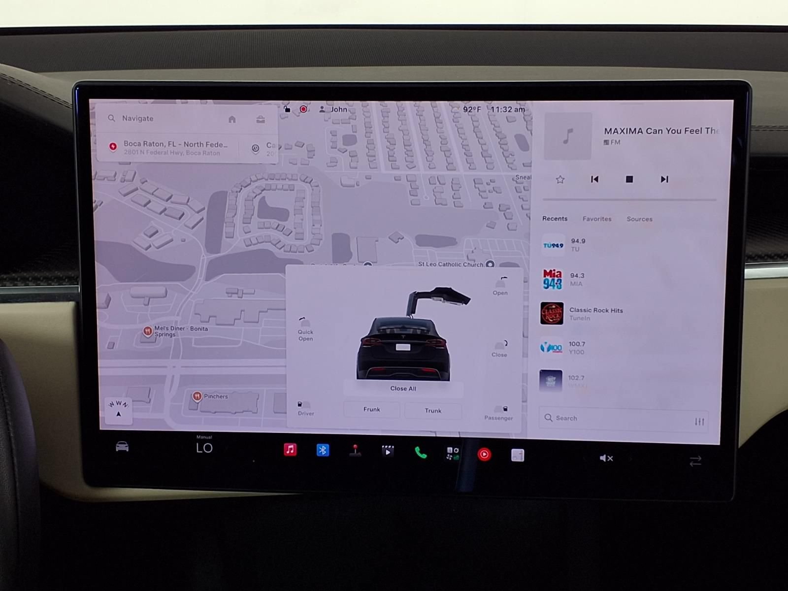Used 2022 Tesla Model X Plaid AWD/4WD image 18