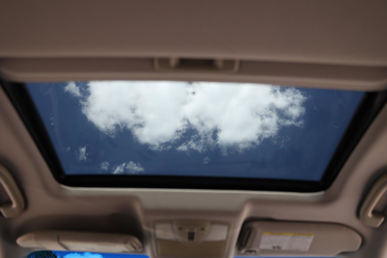 Used 2009 INFINITI G37 Journey w/ Premium Pkg image 23