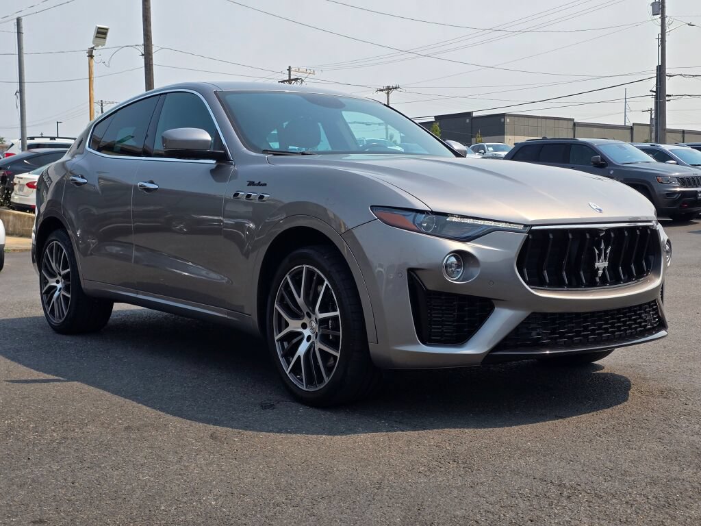 Used 2022 Maserati Levante Modena AWD/4WD image 4