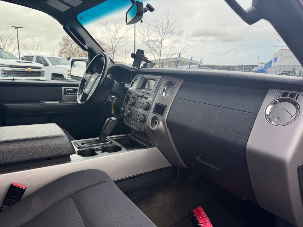 Used 2016 Ford Expedition EL XLT image 17