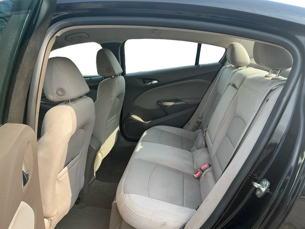 Used 2016 Chevrolet Cruze LT w/ Convenience Package FWD image 21