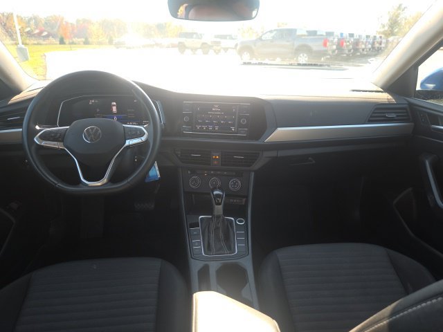 Used 2024 Volkswagen Jetta S FWD image 12