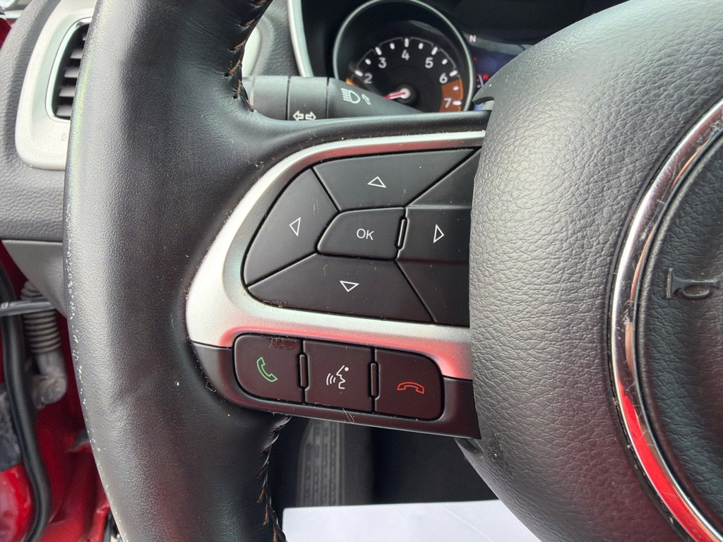 Used 2021 Jeep Compass Latitude w/ Convenience Group AWD/4WD image 38