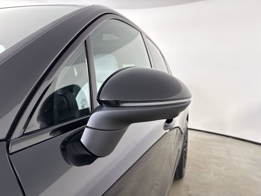 New 2026 Porsche Cayenne image 12