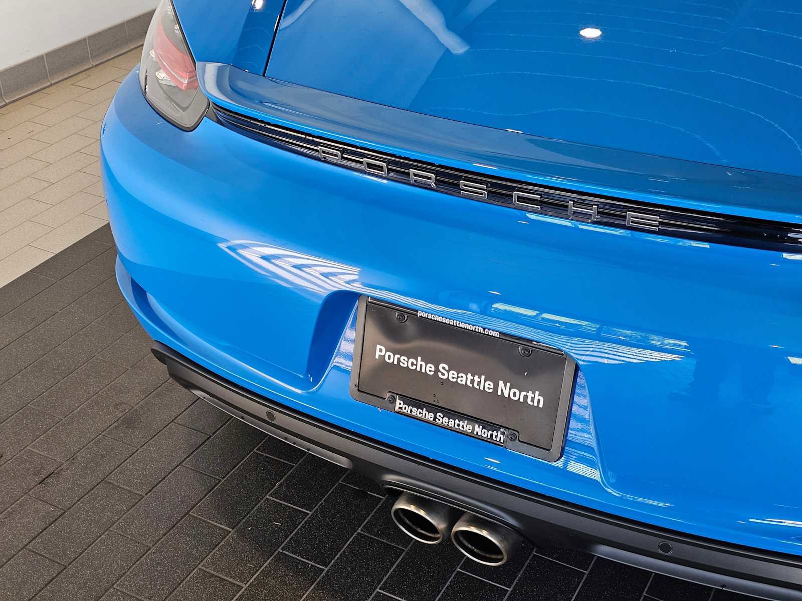 New 2025 Porsche 718 Boxster S image 17