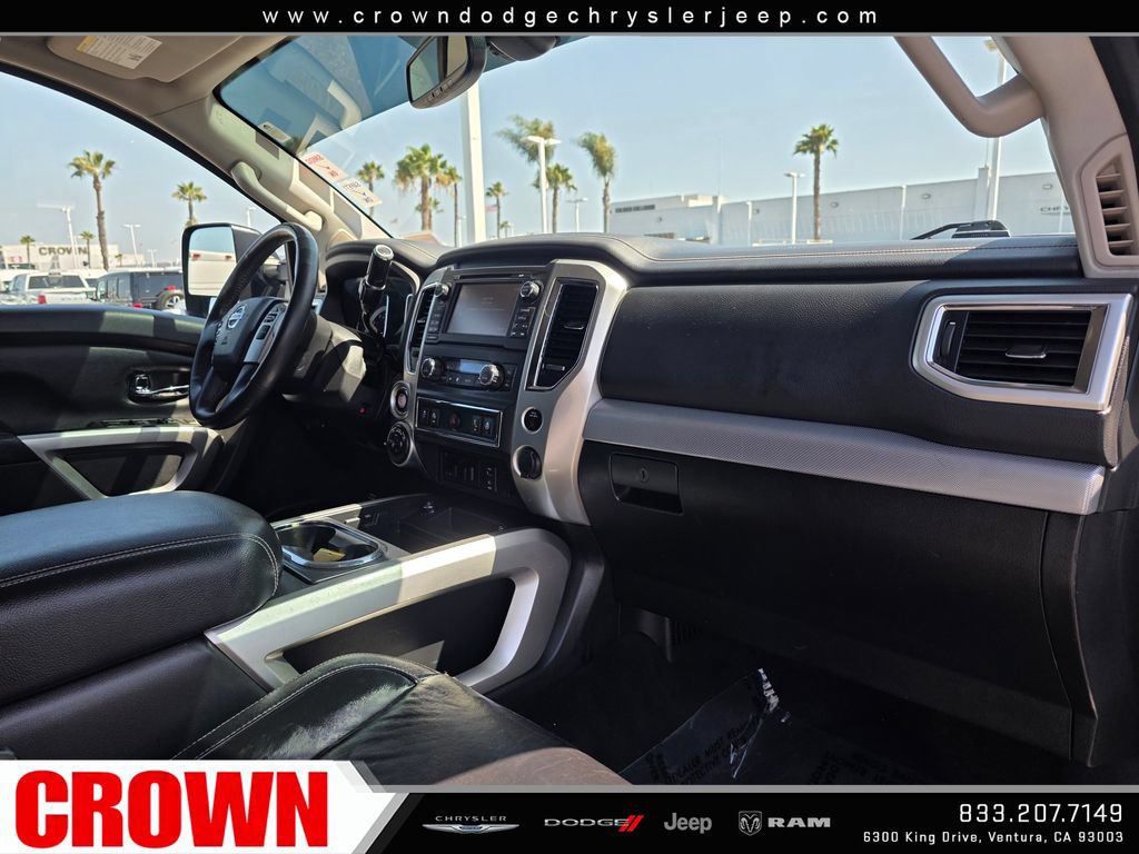Used 2017 Nissan Titan XD AWD/4WD image 16