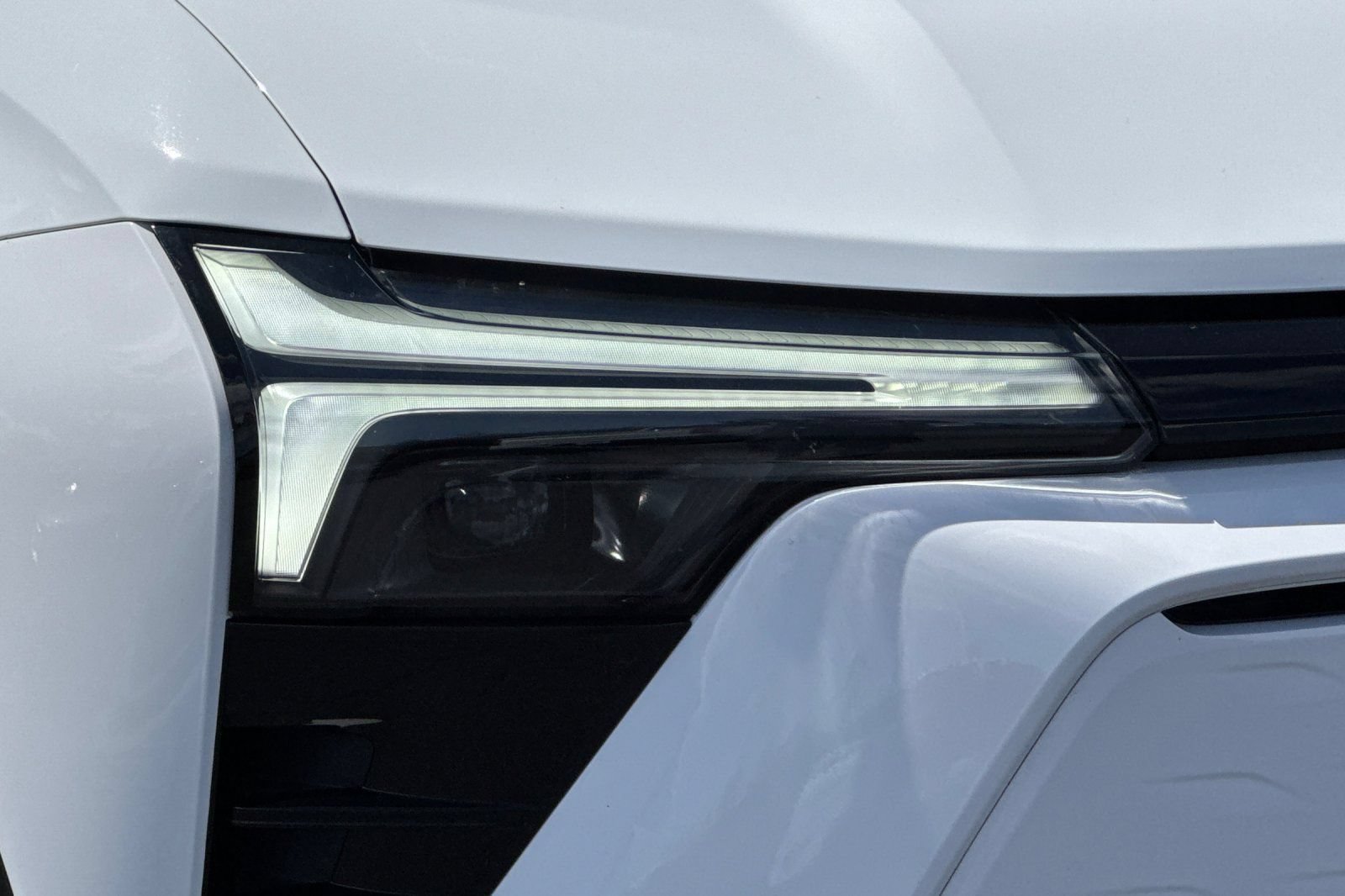 Used 2024 Chevrolet Blazer EV LT AWD/4WD image 41