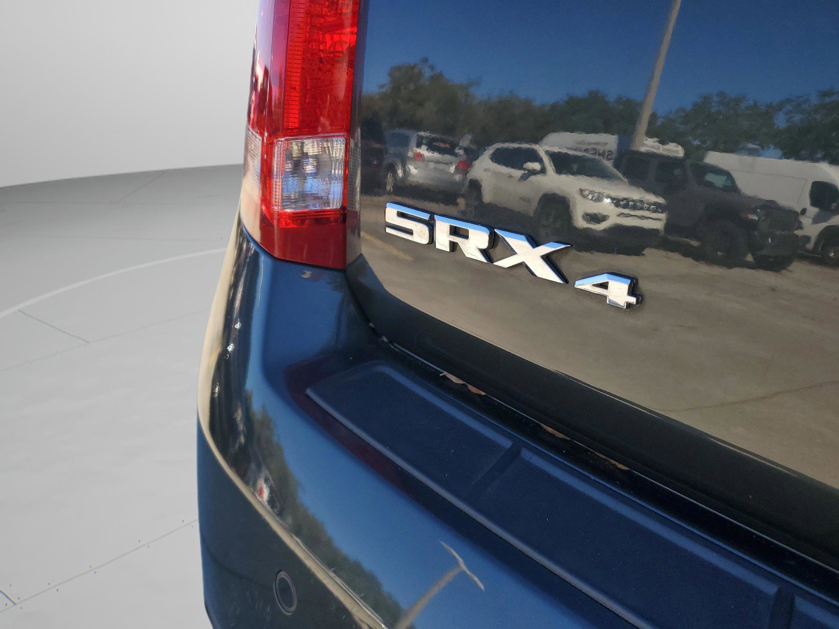 Used 2016 Cadillac SRX Performance w/ Driver Awareness Package image 33