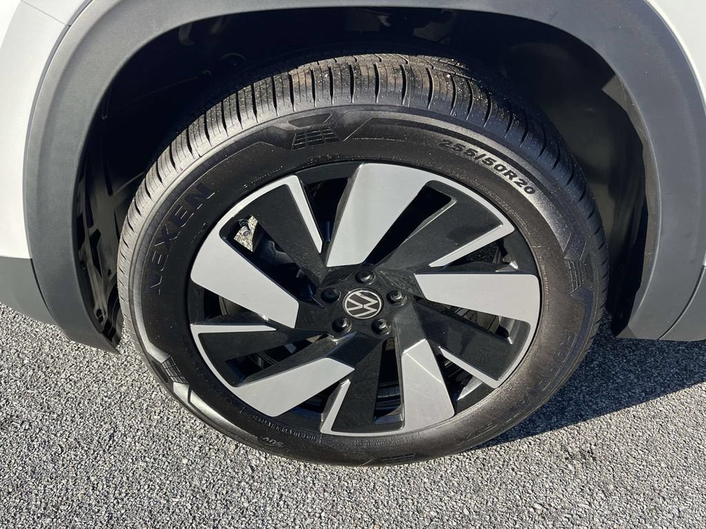 New 2026 Volkswagen Atlas Cross Sport SE AWD/4WD image 30