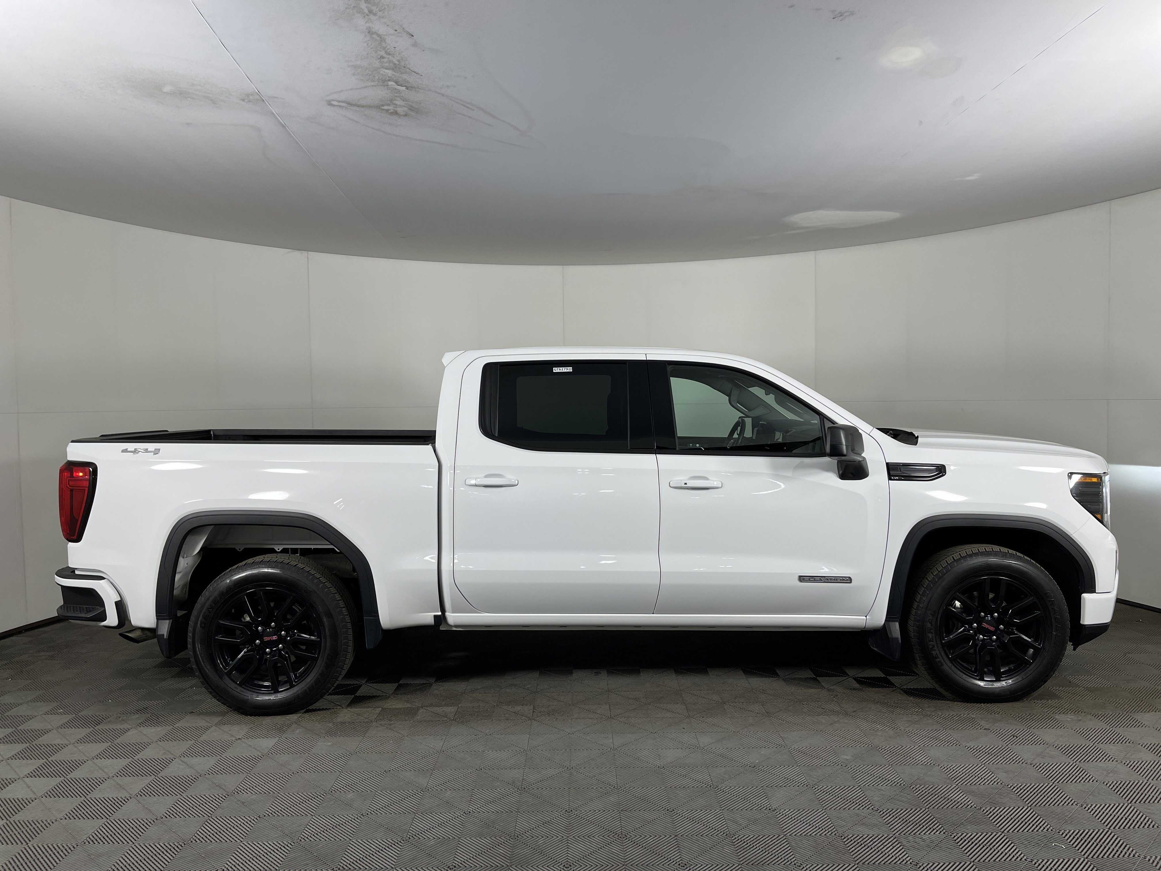 Used 2023 GMC Sierra 1500 Elevation w/ LPO, GMC Protection Package image 5