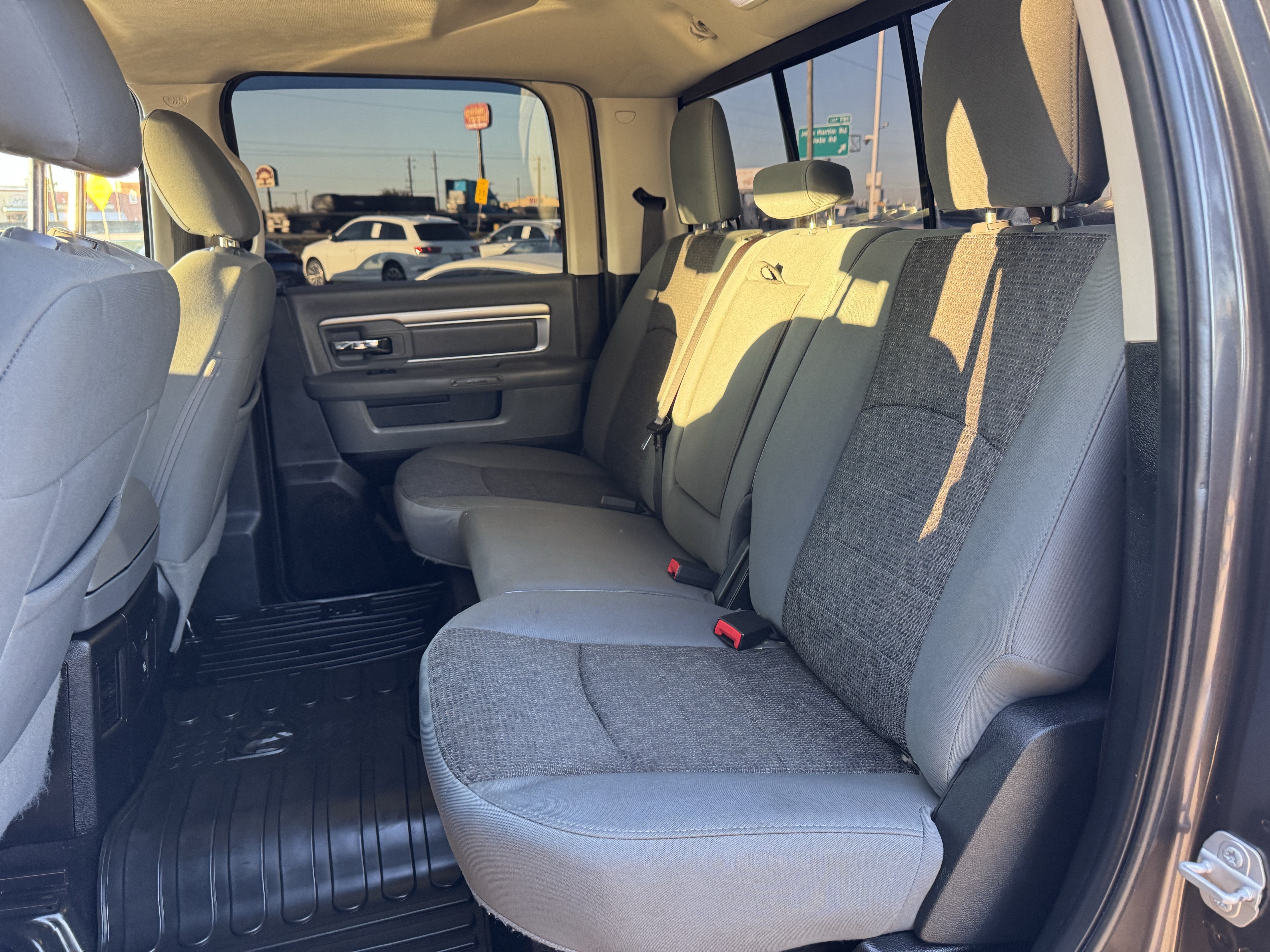 Used 2017 RAM 2500 Big Horn AWD/4WD image 23
