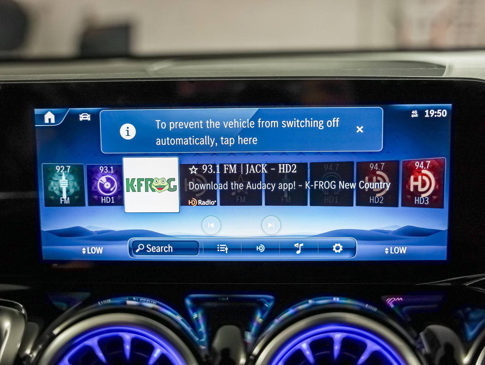 New 2025 Mercedes-Benz GLB 250 4MATIC image 19