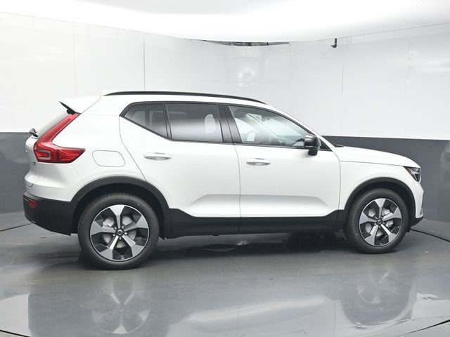 New 2026 Volvo XC40 B5 Plus w/ Protection Package Premier image 8