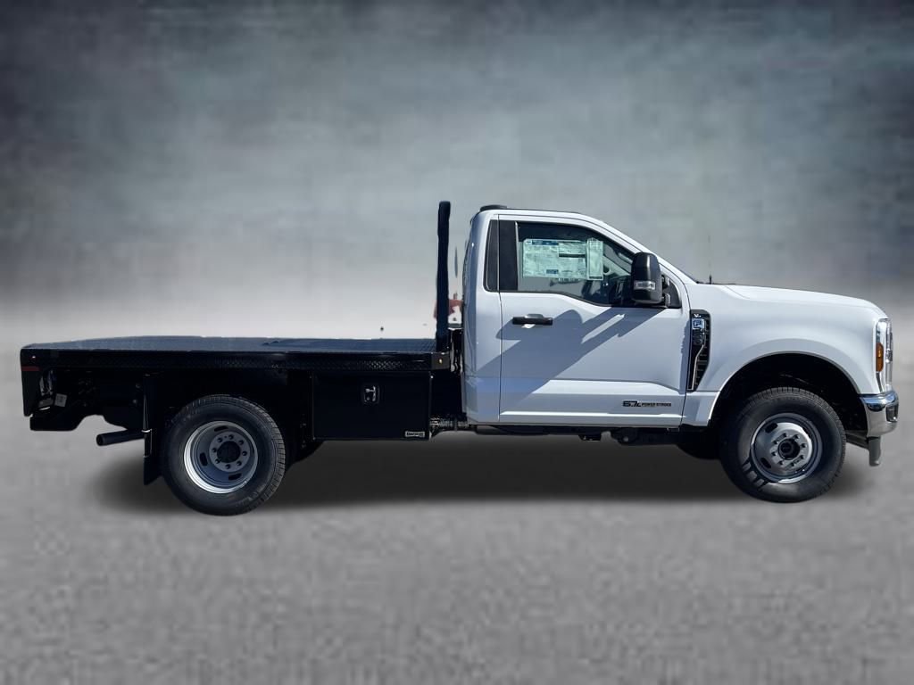 New 2025 Ford F350 XL w/ XL Chrome Package image 4