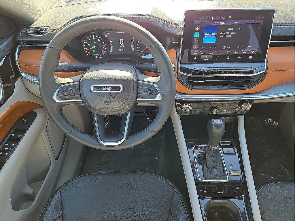 Used 2023 Jeep Compass Limited image 19