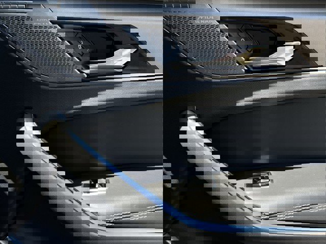 Certified 2025 Jaguar F-PACE R-Dynamic S AWD/4WD image 22