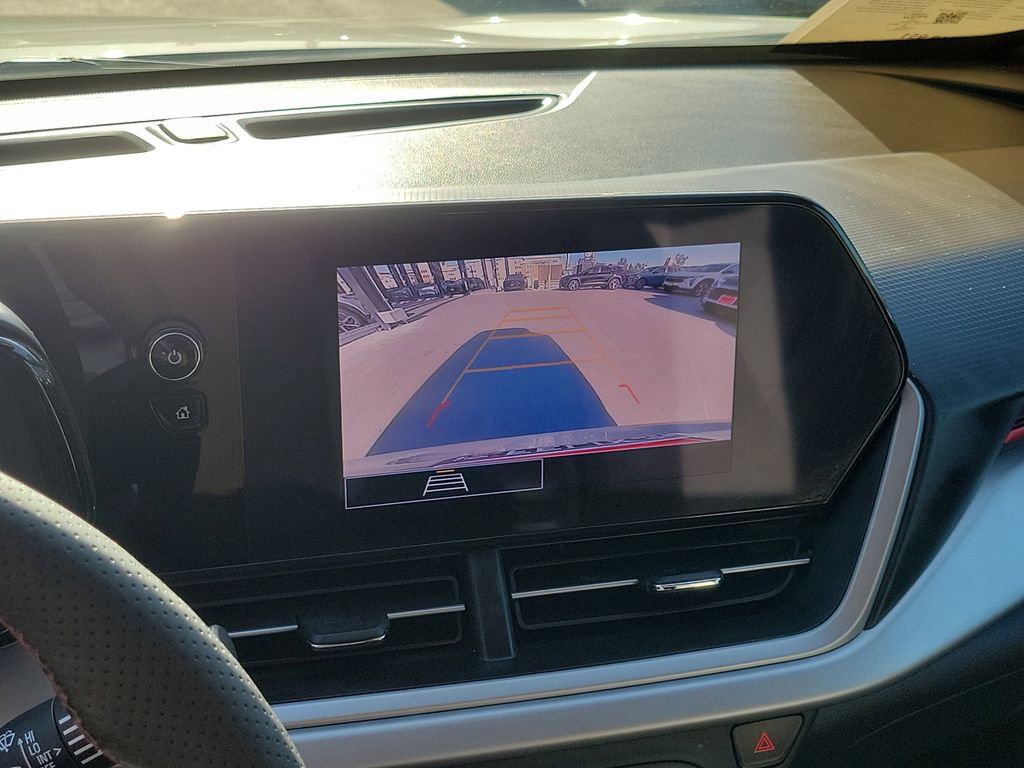 Used 2024 Chevrolet Trax RS w/ Sunroof Package image 28