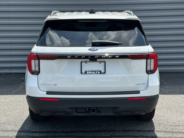 New 2026 Ford Explorer Active AWD/4WD image 5