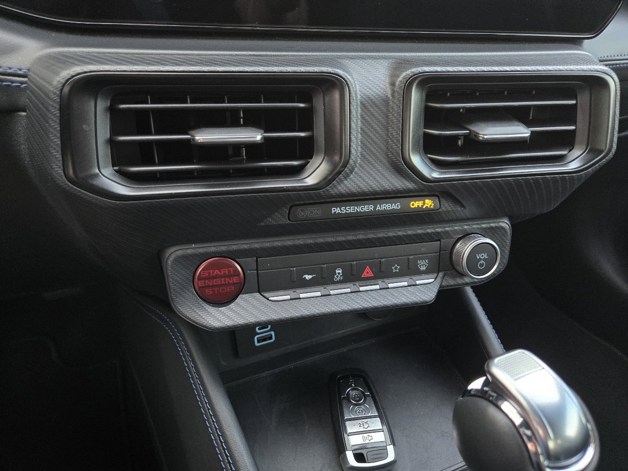 Used 2025 Ford Mustang Dark Horse w/ Dark Horse Handlin Package image 50