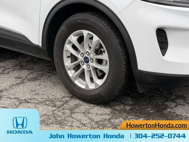 Used 2022 Ford Escape SE w/ Cold Weather Package AWD/4WD image 30