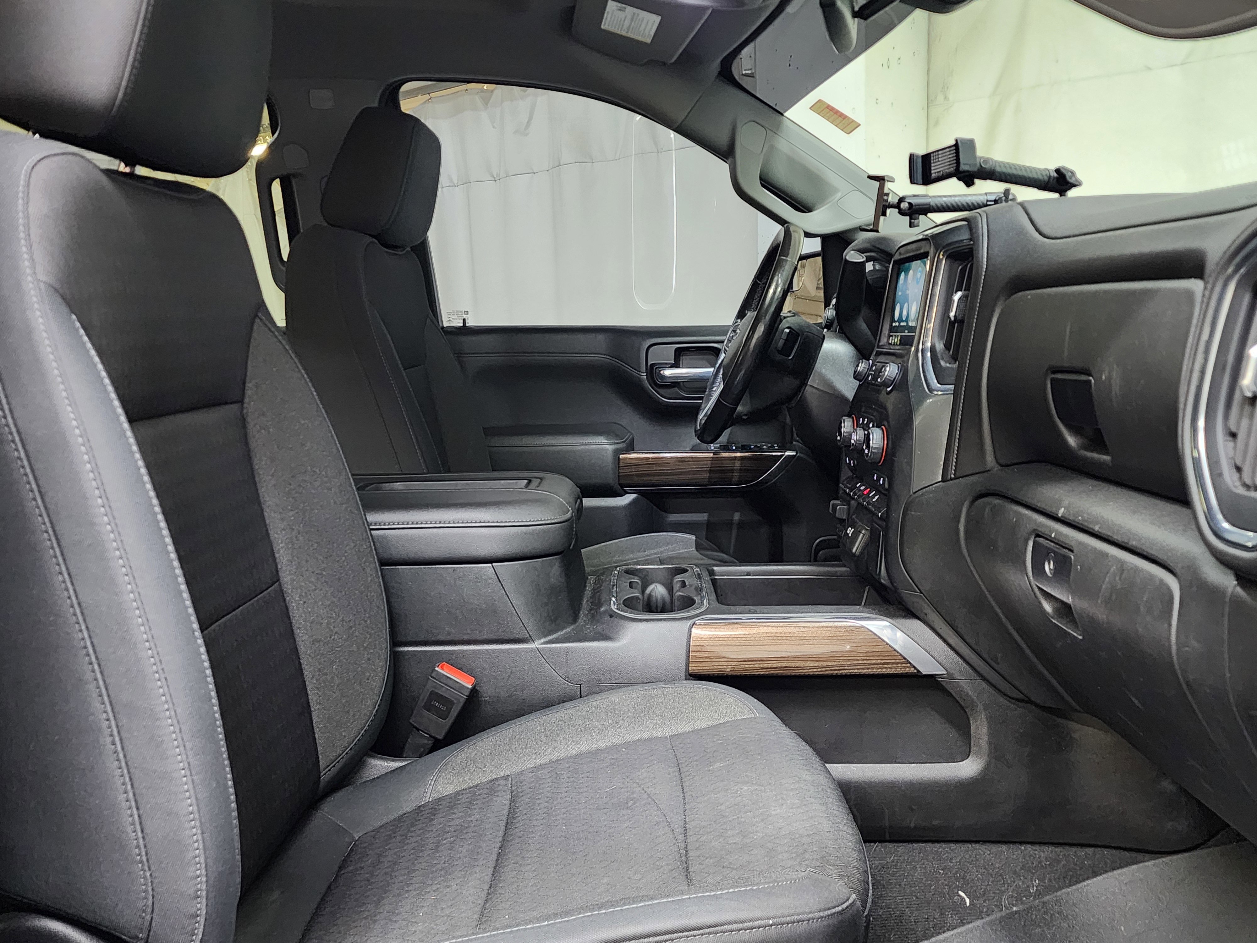 Used 2019 Chevrolet Silverado 1500 RST w/ True North Edition AWD/4WD image 22
