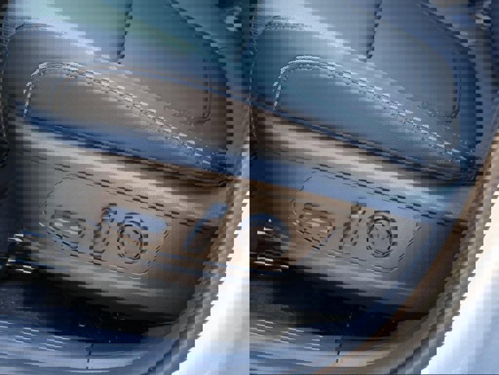 New 2026 Hyundai Tucson Limited image 25