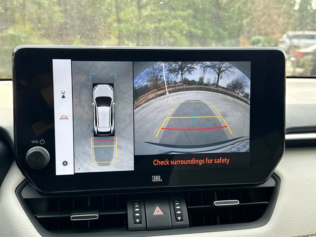 Used 2025 Toyota RAV4 Limited image 24