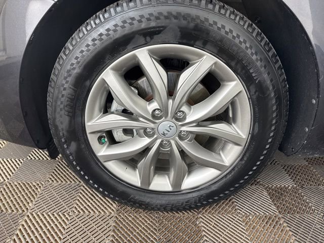 Certified 2020 Kia Sedona EX image 31