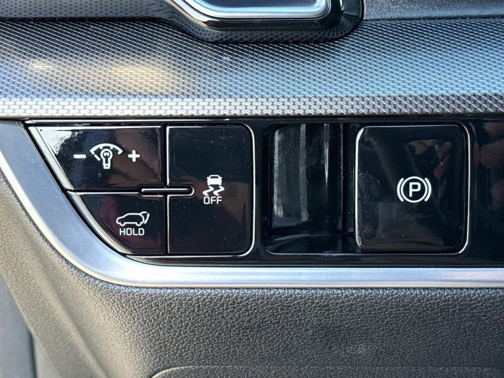Used 2023 Kia Sportage SX image 46
