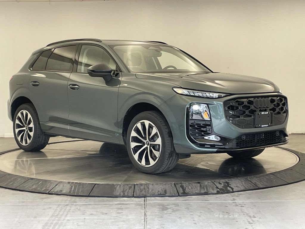 New 2026 Audi Q3 quattro 2.0T AWD/4WD image 9