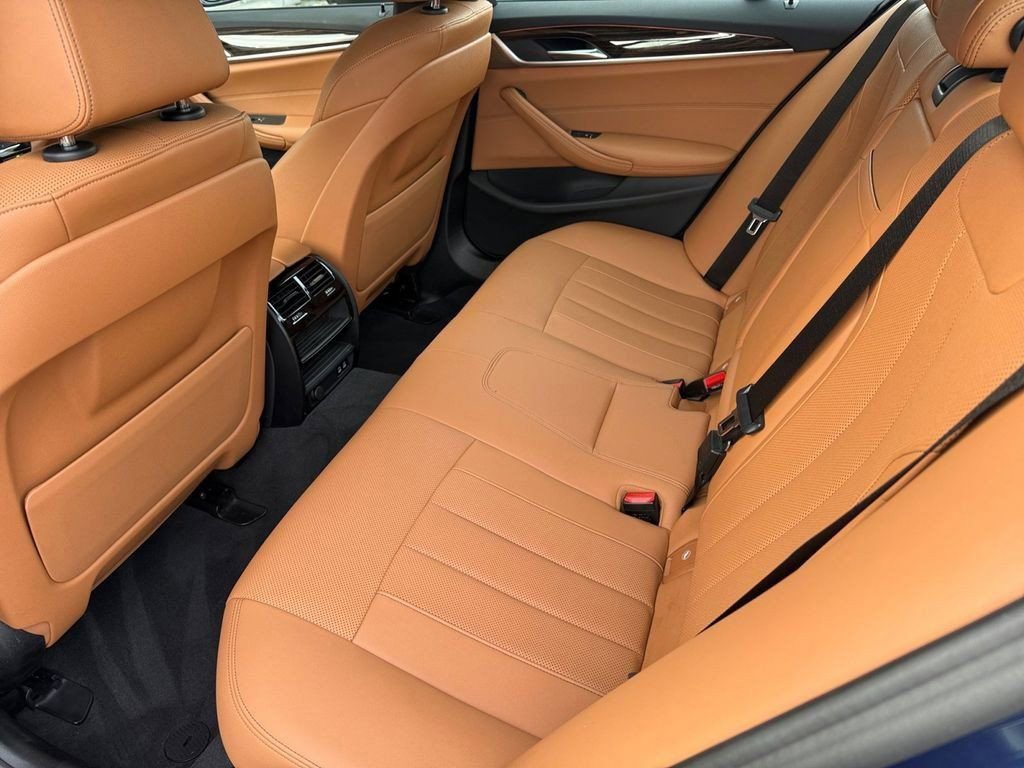 Used 2023 BMW 530i w/ M Sport Package image 38