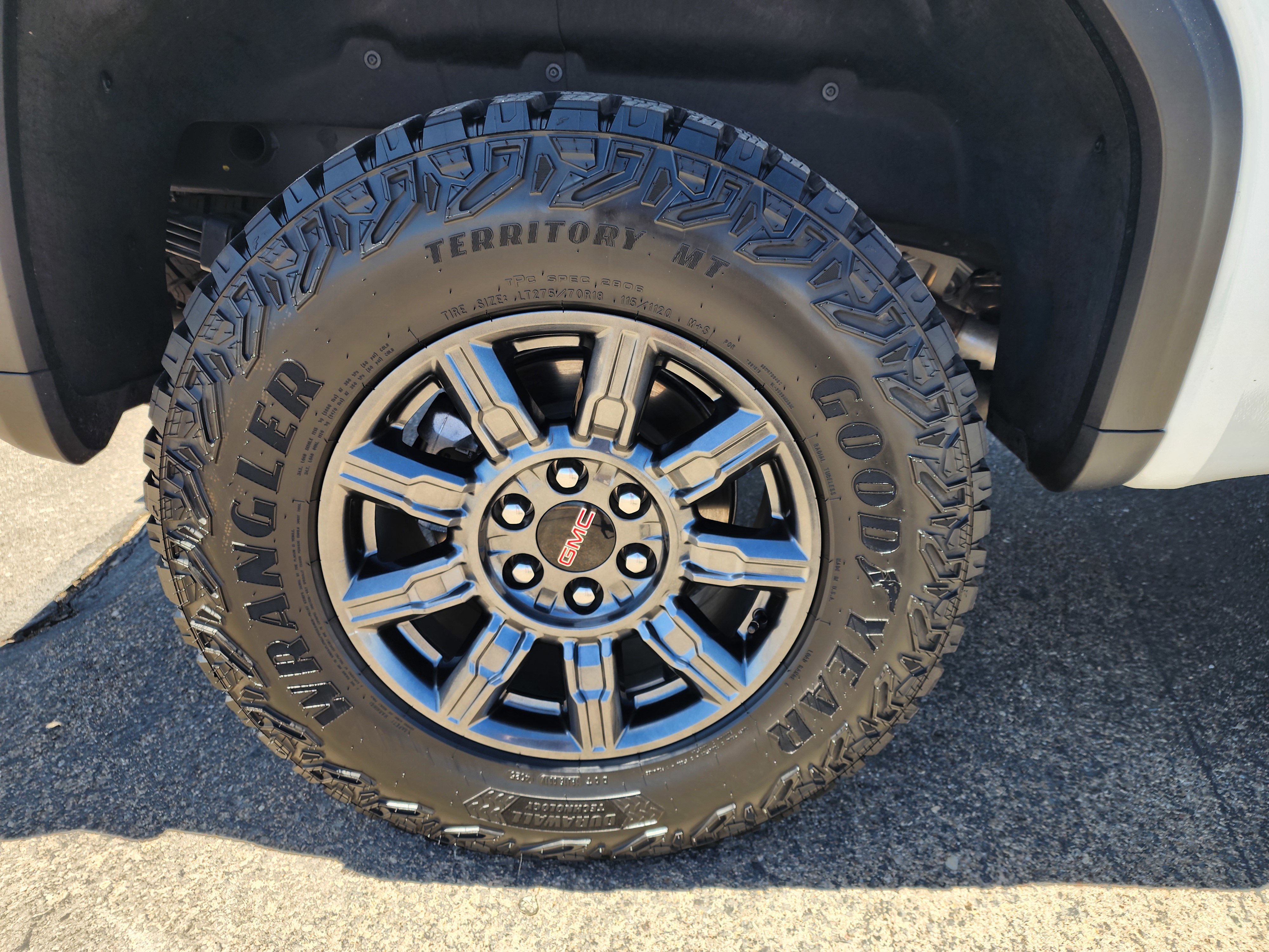 Used 2026 GMC Sierra 1500 AT4X AWD/4WD image 14