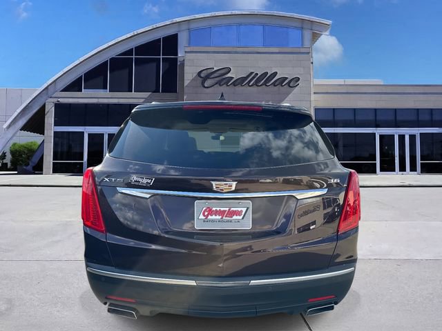 Used 2018 Cadillac XT5 Luxury w/ Driver Awareness Package image 5