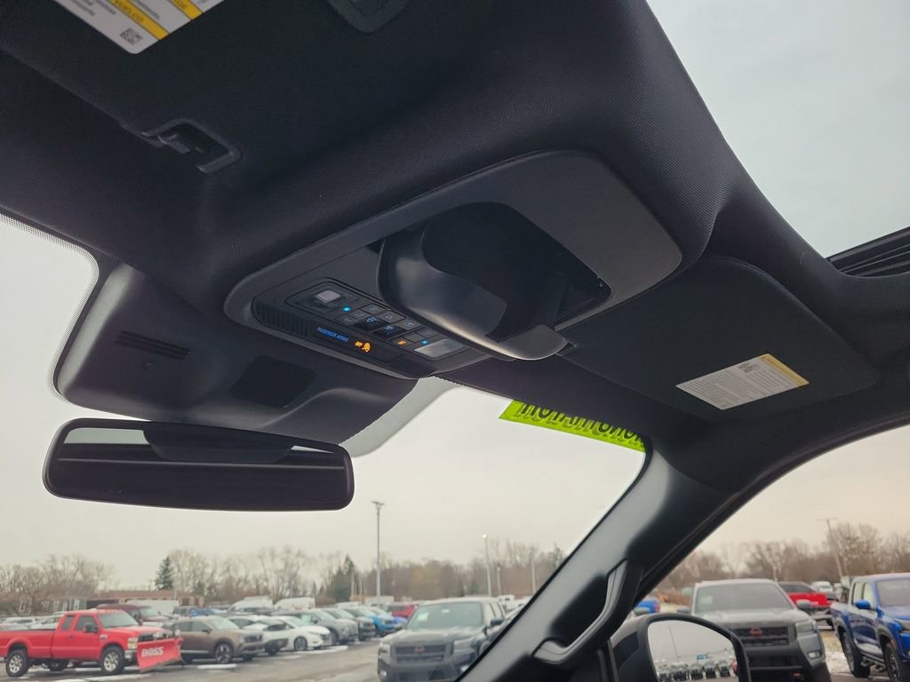 New 2025 Ford Expedition Max Platinum w/ Stealth Performance Package image 30