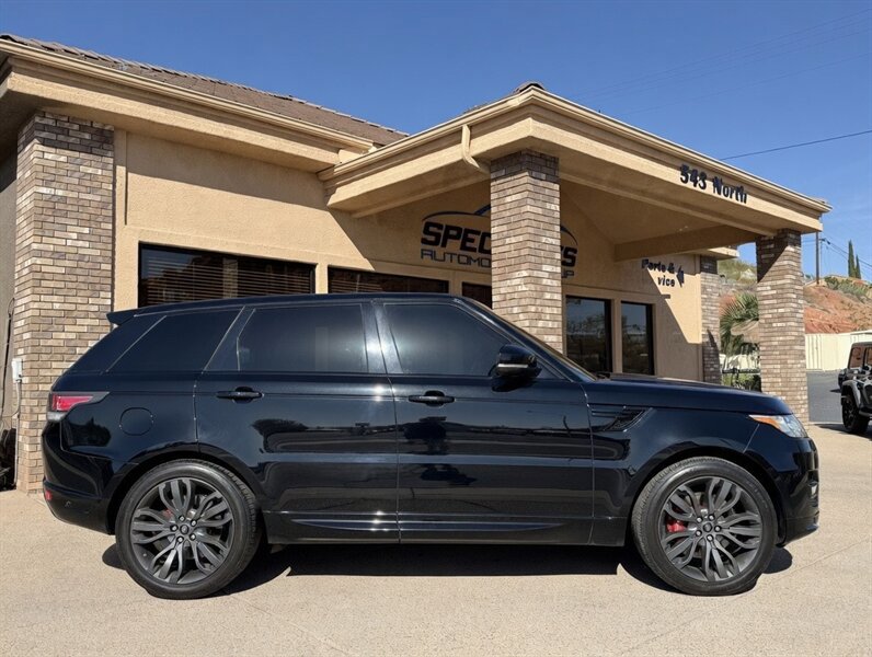 Used 2017 Land Rover Range Rover Sport HSE Dynamic AWD/4WD image 6
