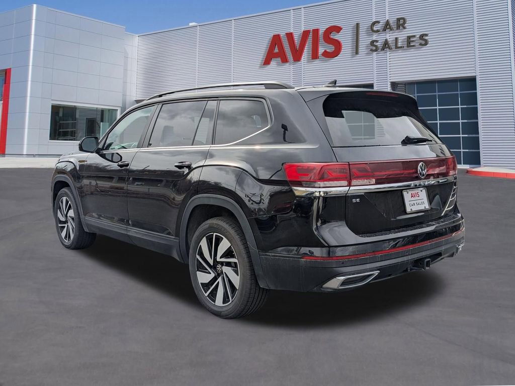 Used 2025 Volkswagen Atlas SE image 9