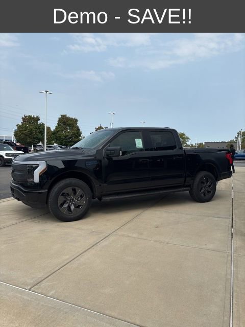 New 2025 Ford F150 Lightning Flash image 6