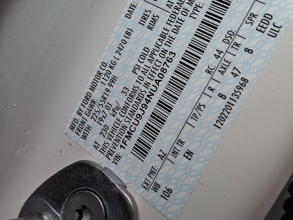 Used 2022 Ford Escape Titanium w/ Class II Trailer Tow Package image 30