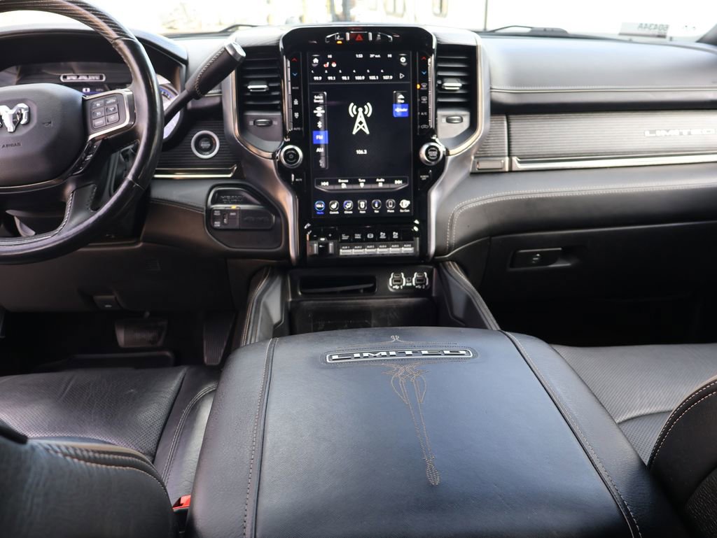 Used 2020 RAM 3500 Limited image 26