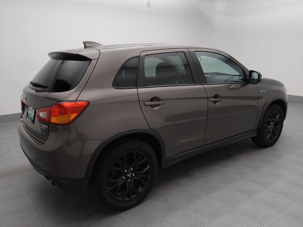 Used 2017 Mitsubishi Outlander Sport LE AWD/4WD image 10