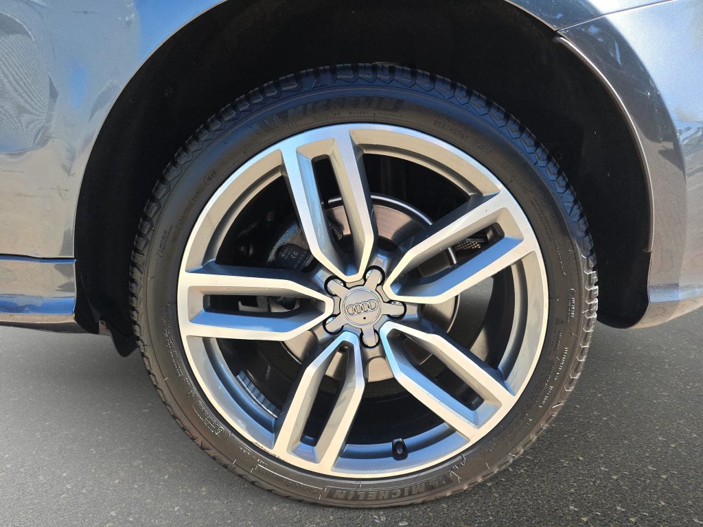 Used 2015 Audi SQ5 Prestige AWD/4WD image 36