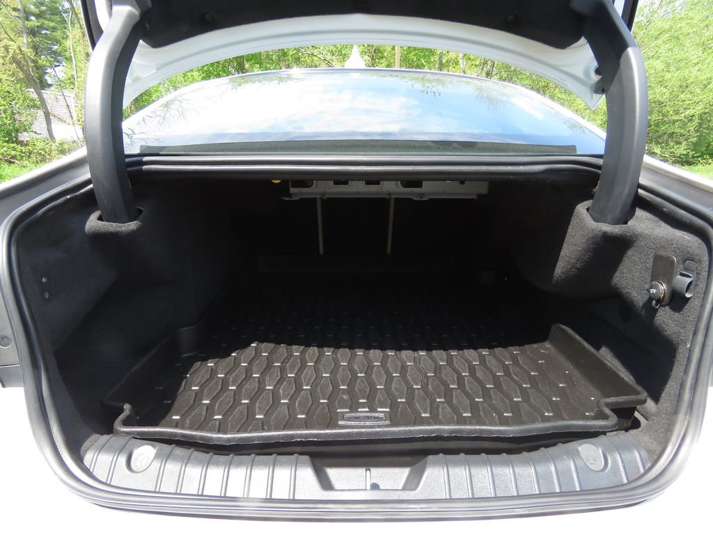 Used 2020 Jaguar XF Prestige AWD/4WD image 17