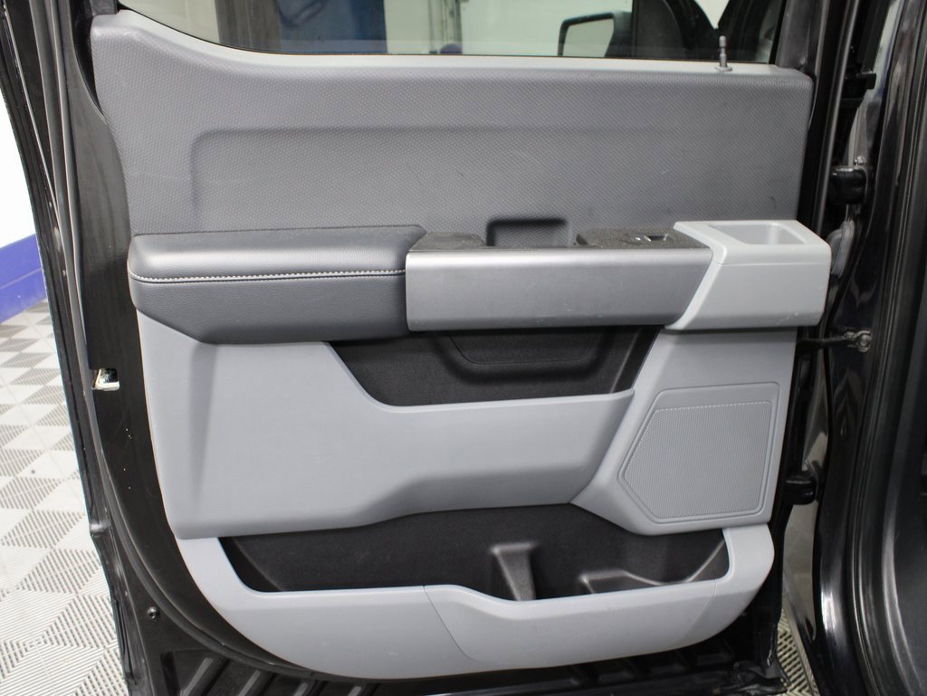 Used 2022 Ford F150 XLT image 53