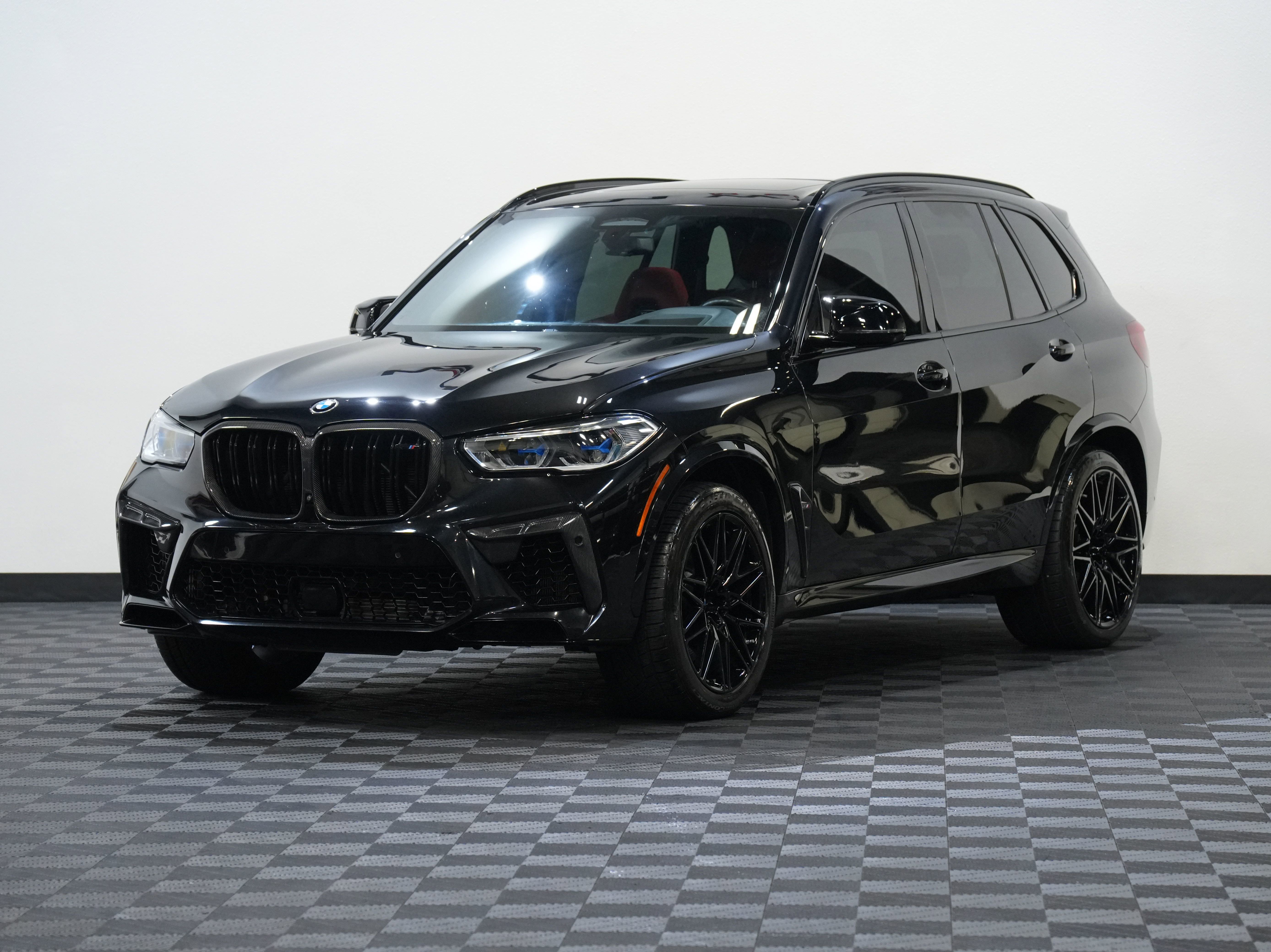 Used 2020 BMW X5 M Competition w/ Executive Package AWD/4WD image 3