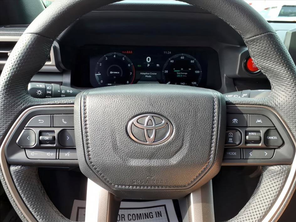 Certified 2025 Toyota Tacoma TRD Off-Road image 23