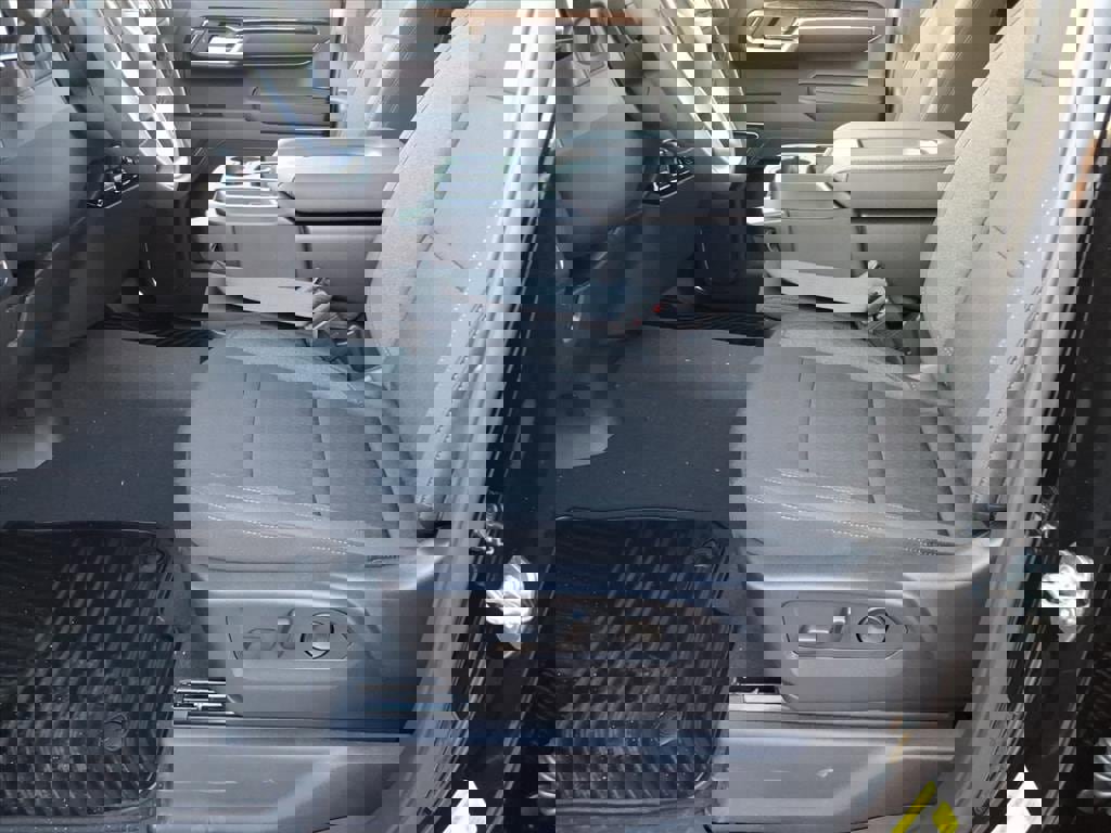 New 2026 GMC Sierra 1500 Elevation image 13