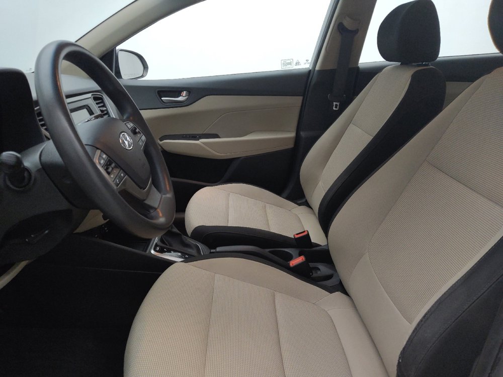 Used 2018 Hyundai Accent SE image 17