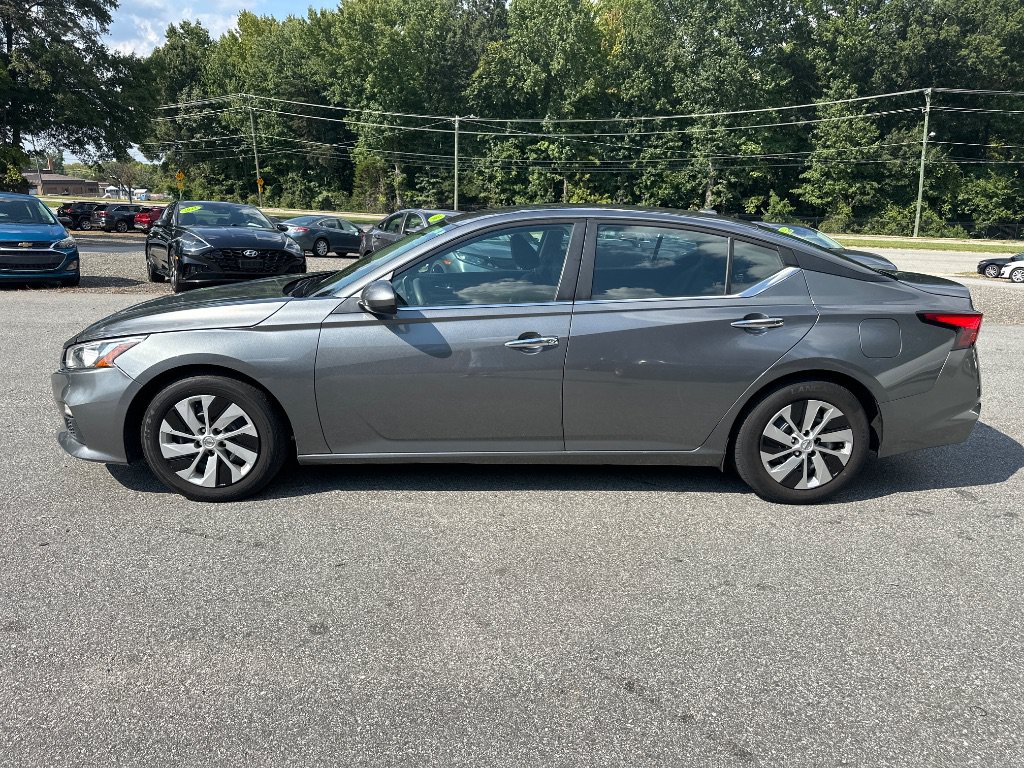 Used 2019 Nissan Altima 2.5 S FWD image 4