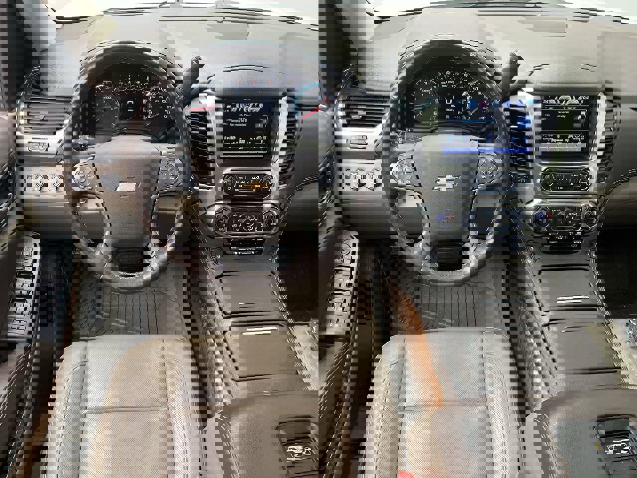 Used 2019 Chevrolet Suburban Premier image 22