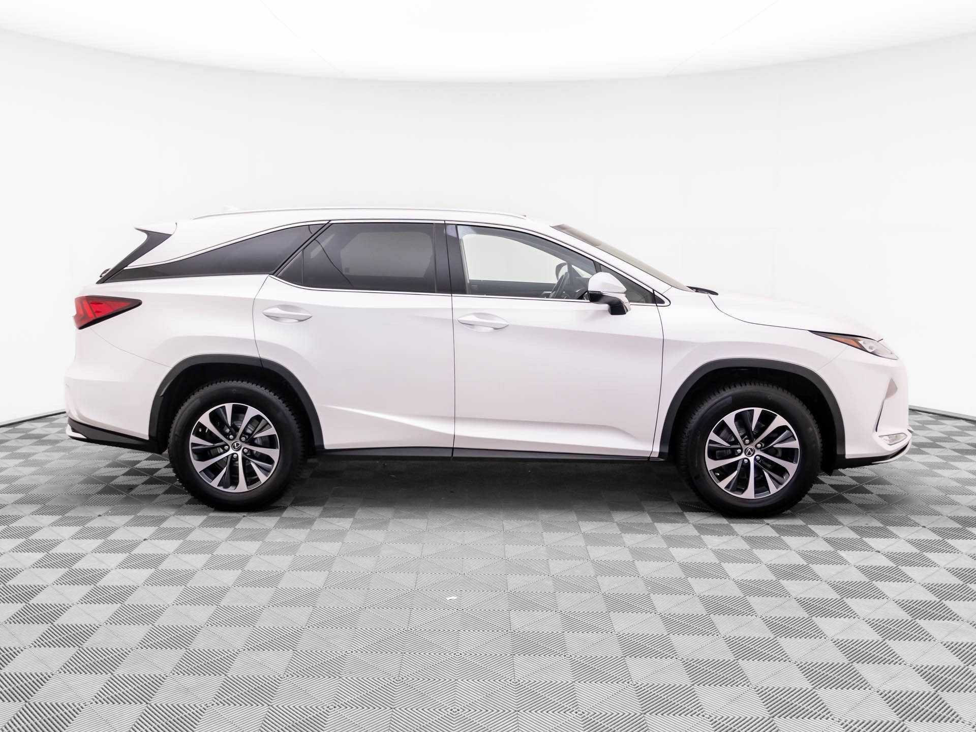 Used 2022 Lexus RX 350L Premium w/ Premium Package AWD/4WD image 6